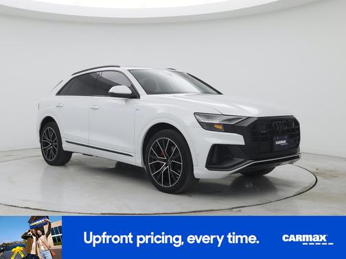 White 2023 Audi Q8 Premium Plus