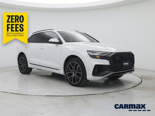 White 2023 Audi Q8 Premium Plus