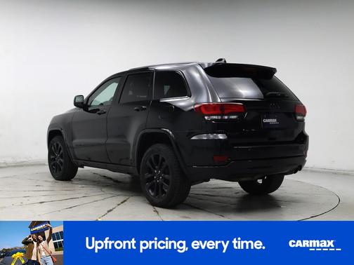 Black 2017 Jeep Grand Cherokee Altitude
