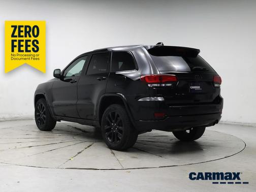 Black 2017 Jeep Grand Cherokee Altitude