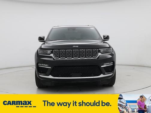 2023 Jeep Grand Cherokee Summit