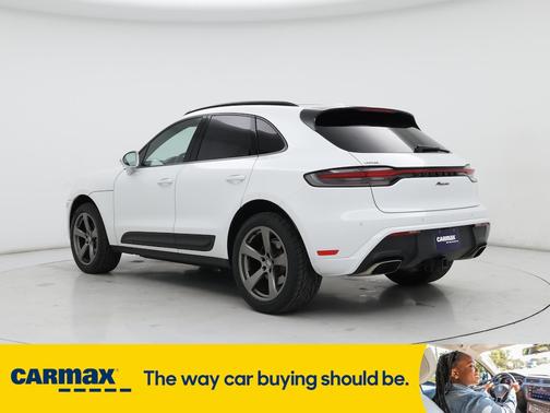 2023 Porsche Macan T