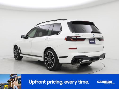 2023 BMW X7 M60