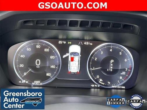 2022 Volvo XC90 T6 Momentum