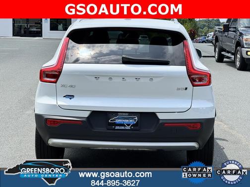2024 Volvo XC40 B5 Plus Bright Theme