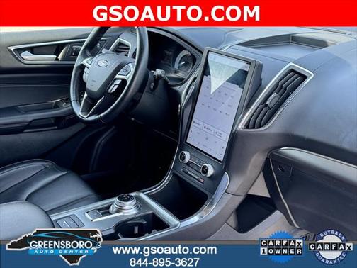 2022 Ford Edge Titanium