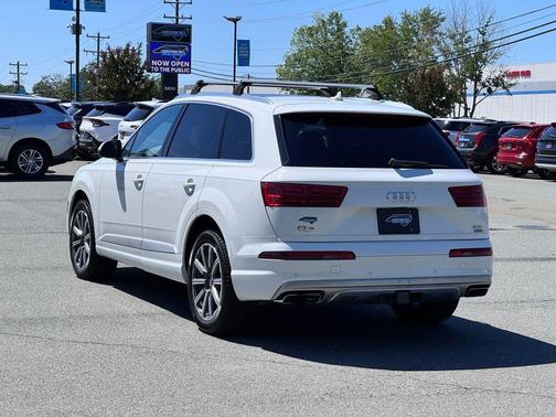 Tofana White Crystal Effect 2017 Audi Q7 3.0T Premium