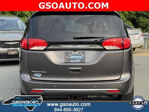2017 Chrysler Pacifica Touring-L