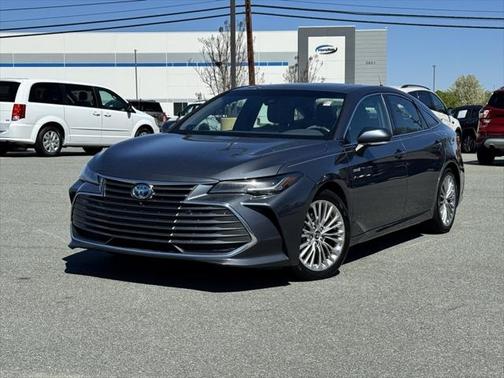 2019 Toyota Avalon Hybrid Limited