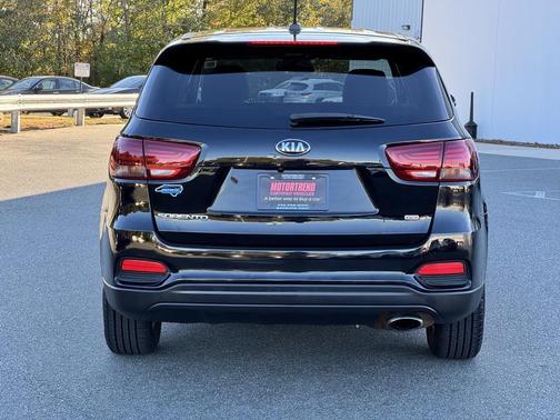 2019 Kia Sorento LX
