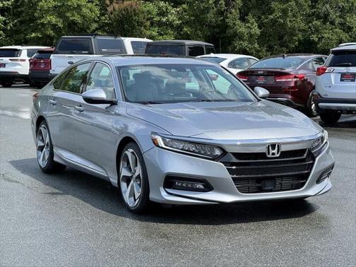 2019 Honda Accord Touring 2.0T