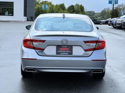 2019 Honda Accord Touring 2.0T