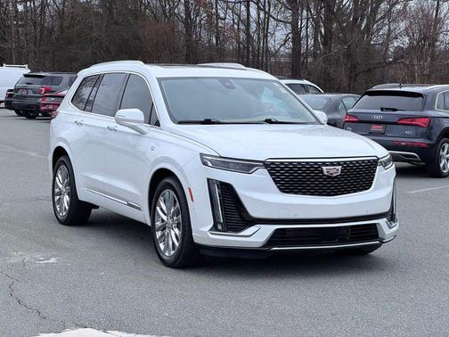 2023 Cadillac XT6 Premium Luxury AWD