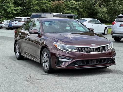 2020 Kia Optima LX