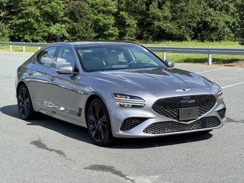2023 Genesis G70 3.3T RWD