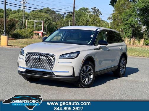 Ceramic Pearl Metallic Tinted Clearcoat 2023 Lincoln Corsair Standard