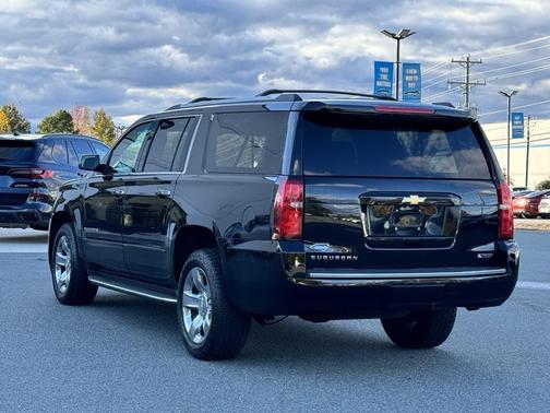2018 Chevrolet Suburban Premier