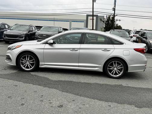 2017 Hyundai SONATA Sport 2.0T