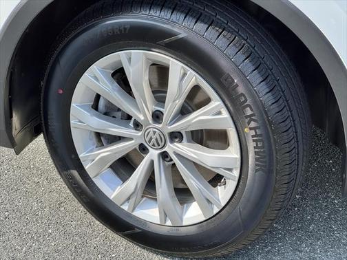2018 Volkswagen Tiguan 2.0T SE