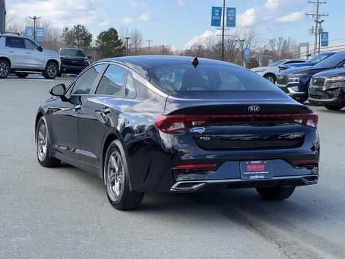 2021 Kia K5 LXS
