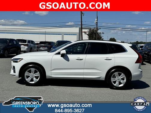 2022 Volvo XC60 B5 Momentum