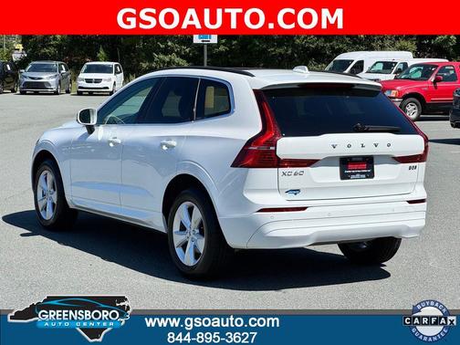 2022 Volvo XC60 B5 Momentum