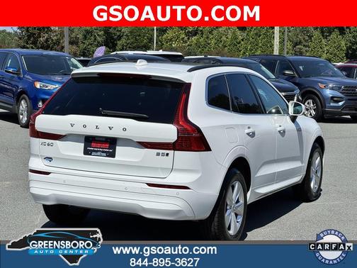 2022 Volvo XC60 B5 Momentum