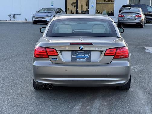 2011 BMW 328 328i