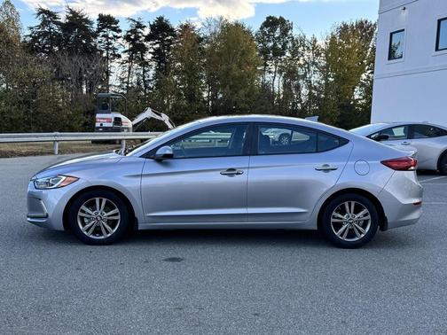 2017 Hyundai ELANTRA Value Edition
