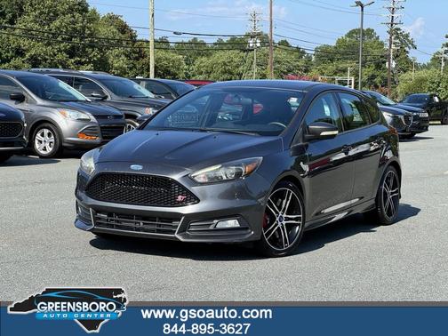 2017 Ford Focus ST ST