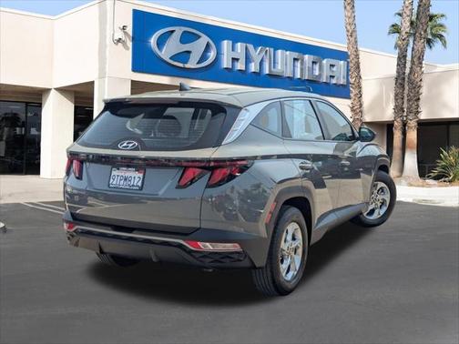 2024 Hyundai TUCSON SE