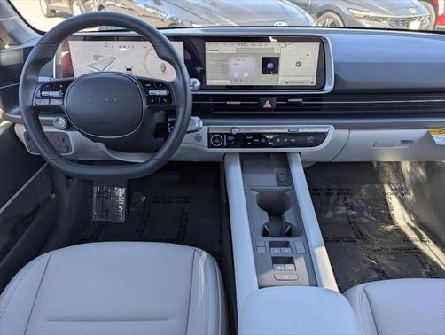 2025 Hyundai IONIQ 6 SEL
