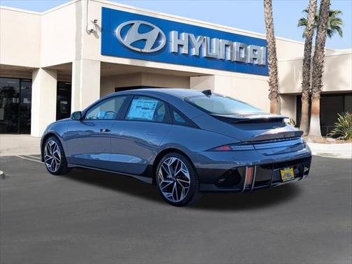 2025 Hyundai IONIQ 6 SEL