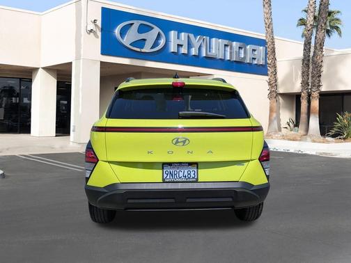 2024 Hyundai KONA SEL