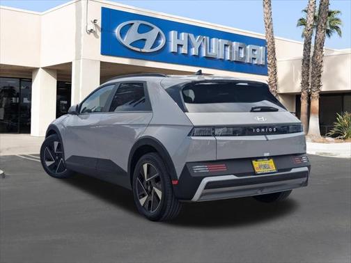 2025 Hyundai IONIQ 5 SEL