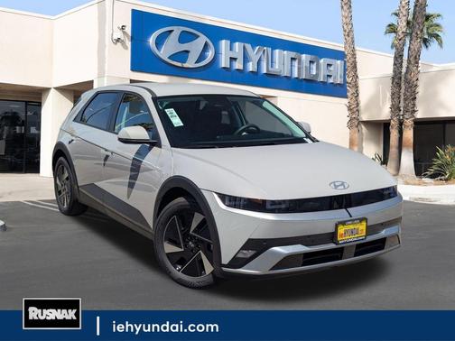 2025 Hyundai IONIQ 5 SE Standard Range