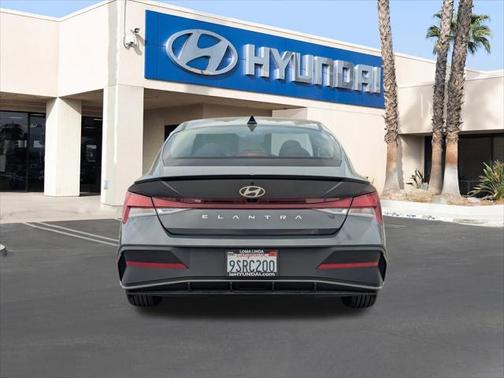 2025 Hyundai ELANTRA Sport