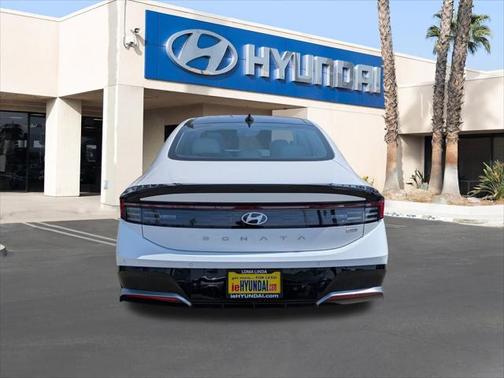 2025 Hyundai SONATA Hybrid Limited