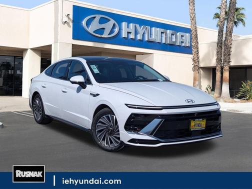 2025 Hyundai SONATA Hybrid Limited