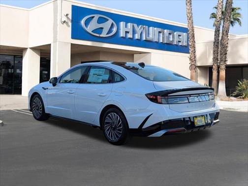 2025 Hyundai SONATA Hybrid Limited