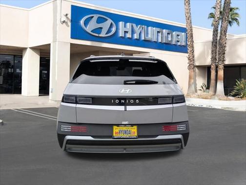 2025 Hyundai IONIQ 5 SEL