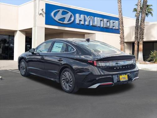 2025 Hyundai SONATA Hybrid Limited