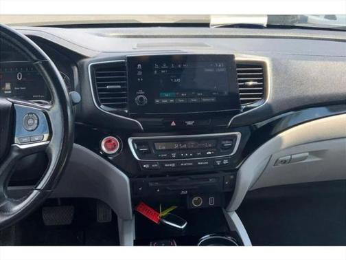 2019 Honda Pilot Touring 8-Passenger