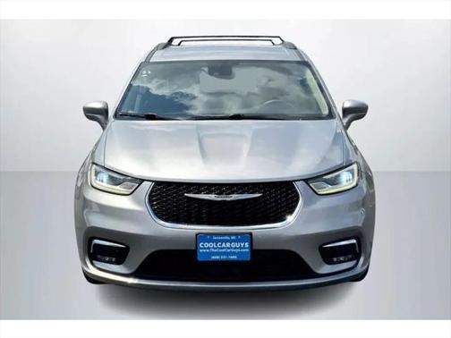 2021 Chrysler Pacifica Touring