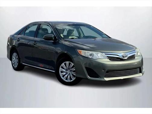 2013 Toyota Camry LE