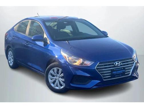 2022 Hyundai Accent SE
