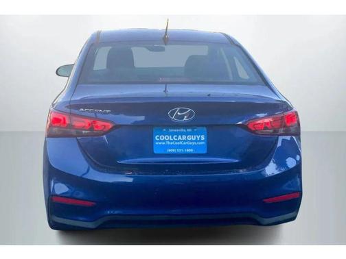 2022 Hyundai Accent SE