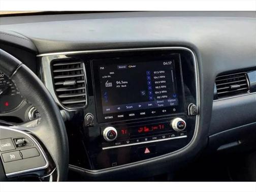 2020 Mitsubishi Outlander SP