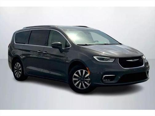 2021 Chrysler Pacifica Hybrid Touring L