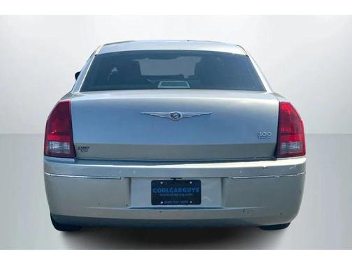 2005 Chrysler 300 Touring